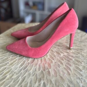 KC New York Riley 85 Coral Suede Pumps Stiletto